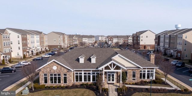 5902 FORUM SQ, Frederick, MD 21703