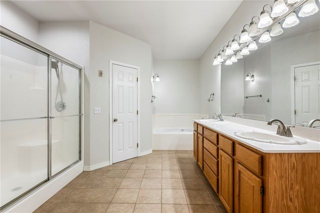 57 Sunderland Drive, Bella Vista, AR 72714