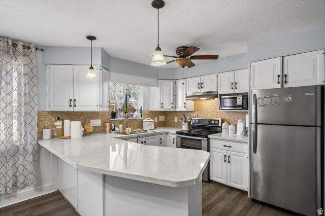 2427 W 5025 S, Roy, UT 84067