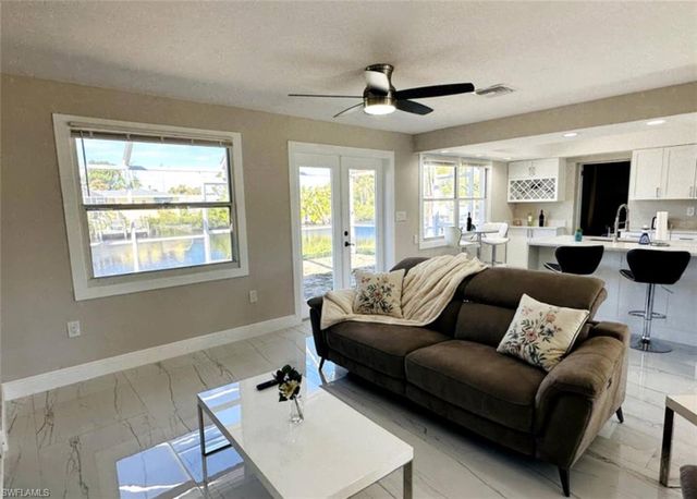1721 Coral WAY, North Fort Myers, FL 33917