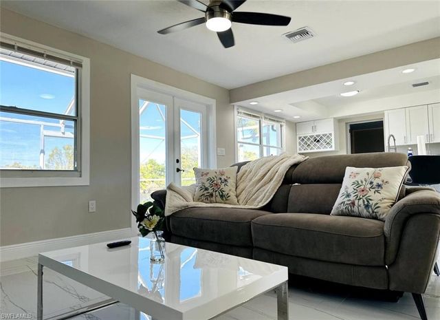 1721 Coral WAY, North Fort Myers, FL 33917