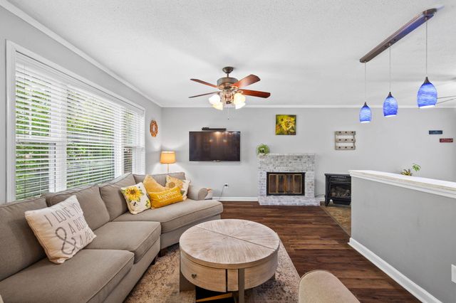 195 Brownwood Circle, Ringgold, GA 30736