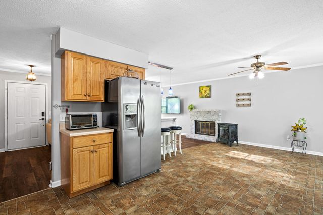 195 Brownwood Circle, Ringgold, GA 30736