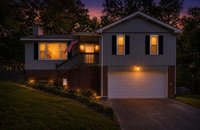 195 Brownwood Circle, Ringgold, GA 30736