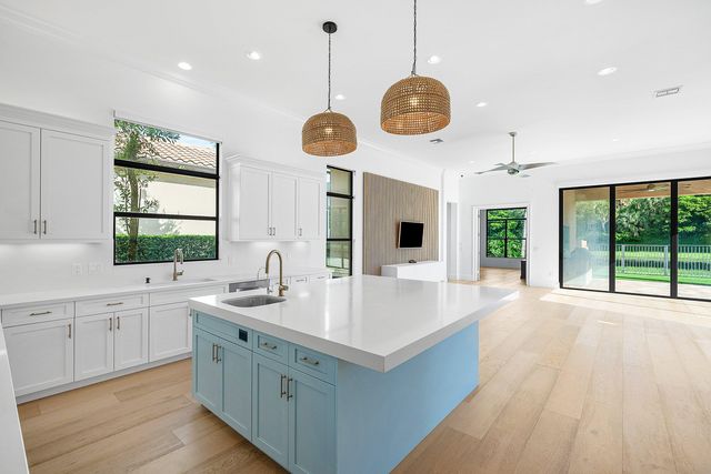 9599 Moritz Way, Delray Beach, FL 33446