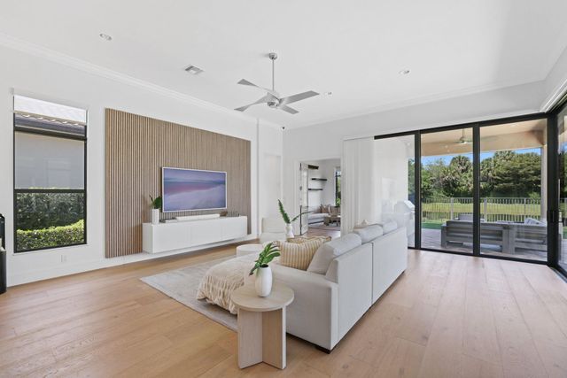 9599 Moritz Way, Delray Beach, FL 33446