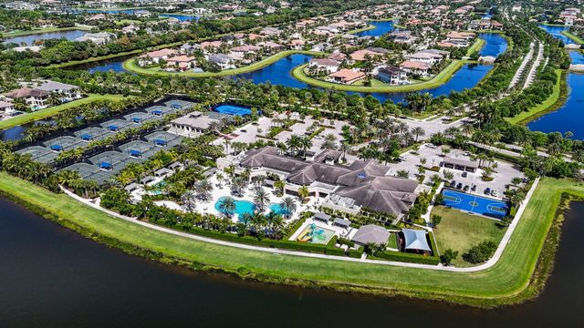 9599 Moritz Way, Delray Beach, FL 33446