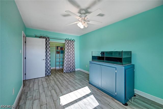 1942 NE 15th ST, Cape Coral, FL 33909