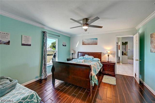 1942 NE 15th ST, Cape Coral, FL 33909