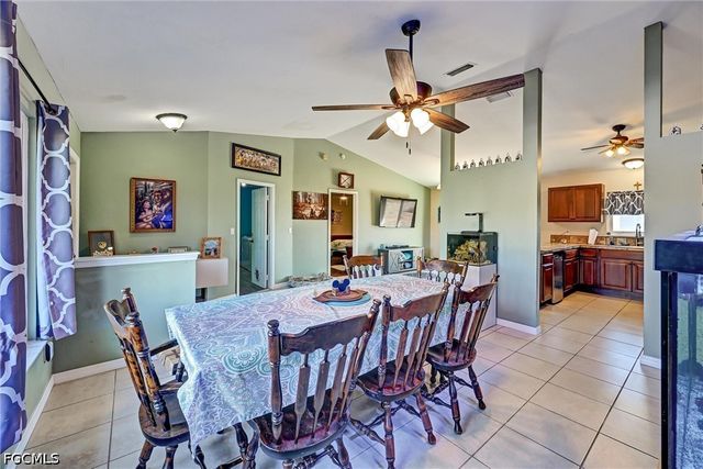 1942 NE 15th ST, Cape Coral, FL 33909