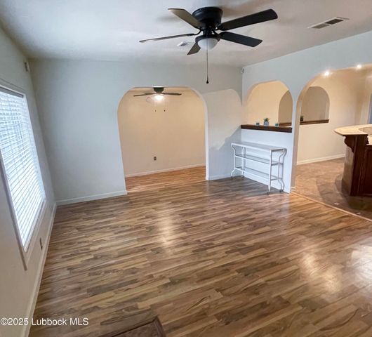 2808 3rd Street, Lubbock, TX 79415