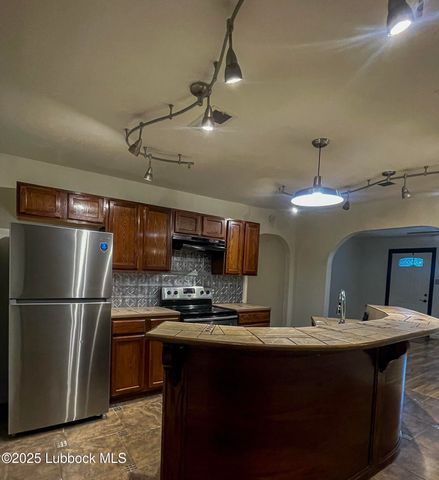 2808 3rd Street, Lubbock, TX 79415