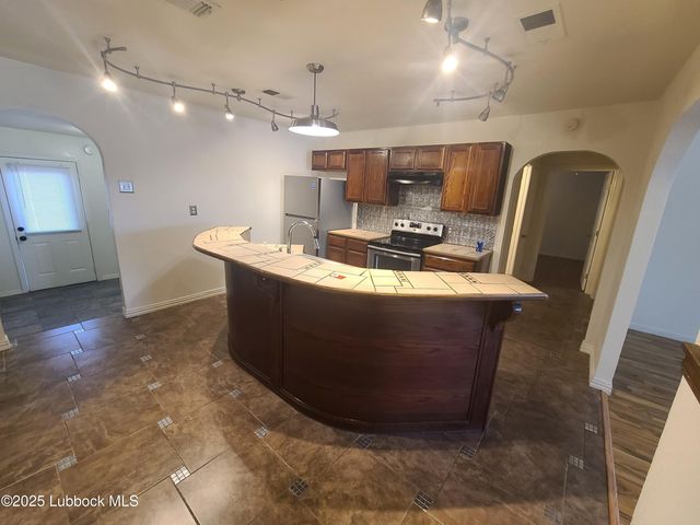 2808 3rd Street, Lubbock, TX 79415