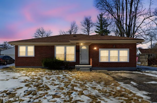 5810 Emmalee Dr, Louisville, KY 40219