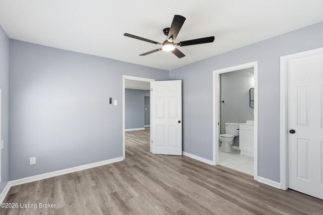 5810 Emmalee Dr, Louisville, KY 40219