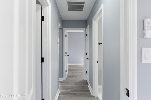 5810 Emmalee Dr, Louisville, KY 40219