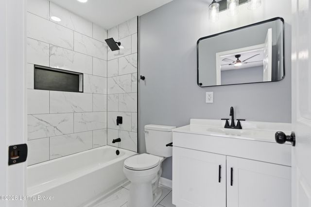 5810 Emmalee Dr, Louisville, KY 40219