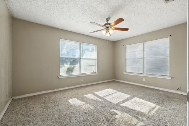 1807 S Vernon Avenue, Dallas, TX 75224