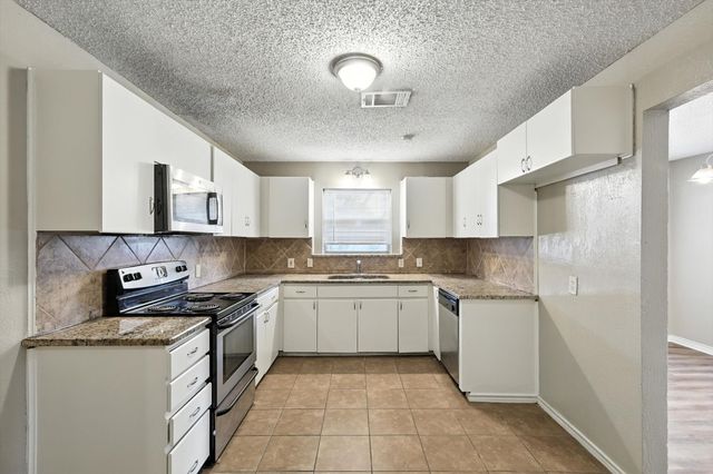 1807 S Vernon Avenue, Dallas, TX 75224