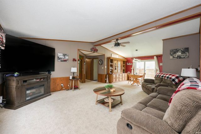 400 W Toledo Street, Fremont, IN 46737