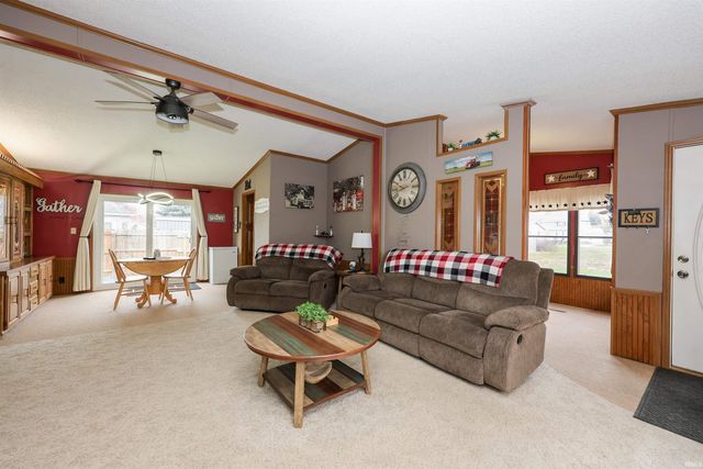 400 W Toledo Street, Fremont, IN 46737