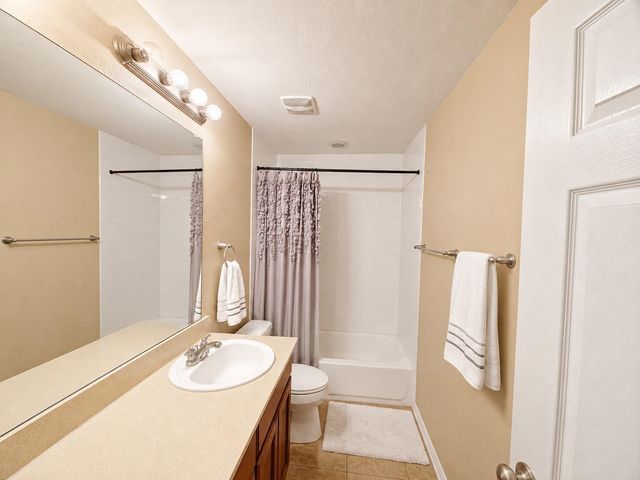 354 Carl Shipp DR, Liberty Hill, TX 78642