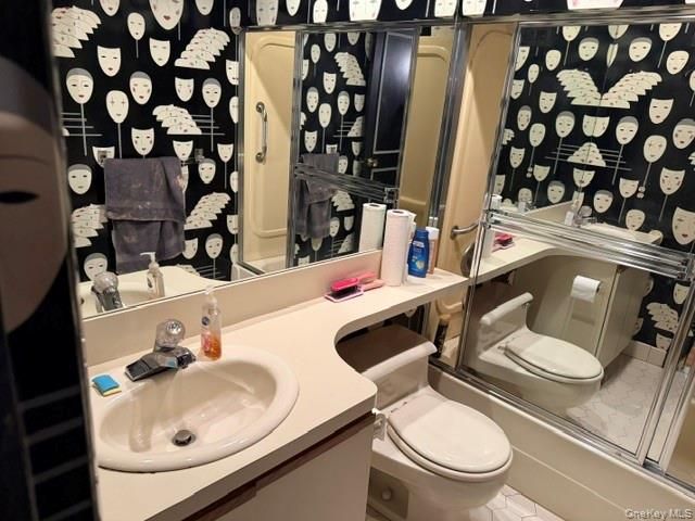 6275 Douglaston Parkway 11, Little Neck, NY 11362