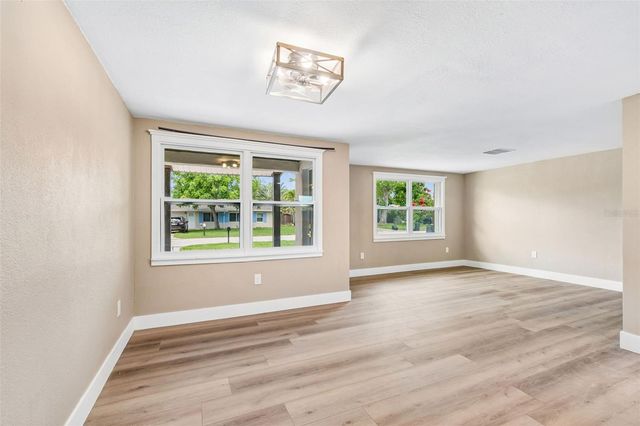 5700 65TH AVENUE N, Pinellas Park, FL 33781