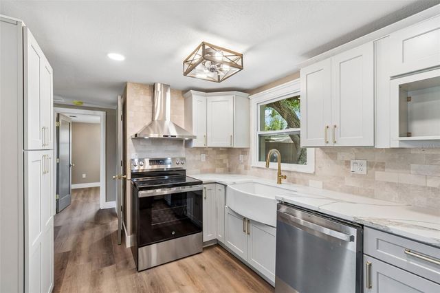 5700 65TH AVENUE N, Pinellas Park, FL 33781