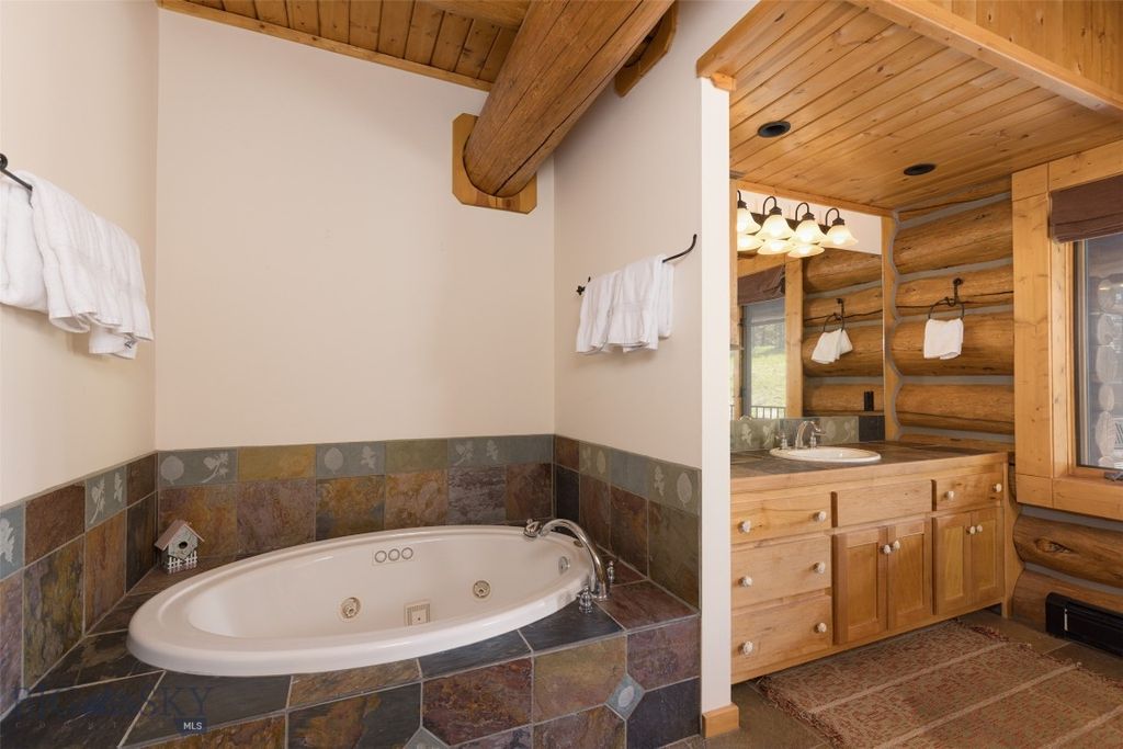 170 Hyalite Drive, Big Sky, MT 59716 photo 32