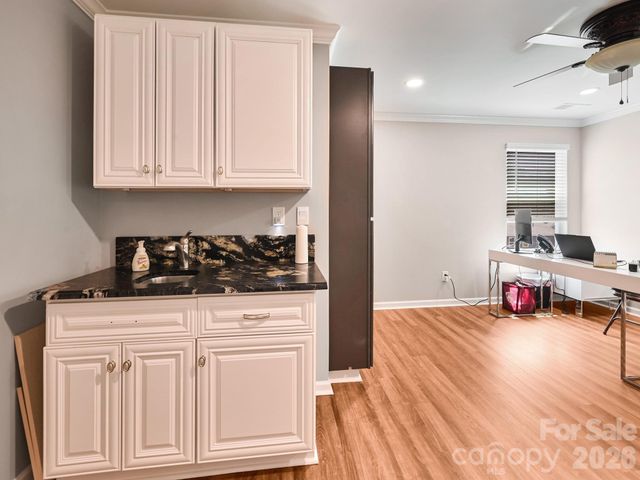 154 Woodvale Drive, Waynesville, NC 28786