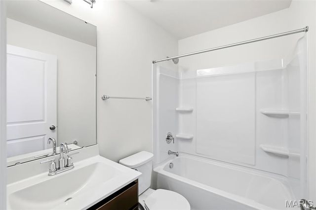 565 Edison Way, Wentzville, MO 63385