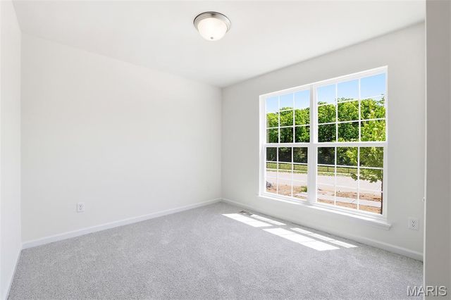 565 Edison Way, Wentzville, MO 63385