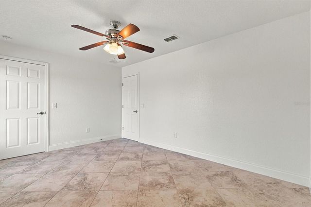 2679 NE 108TH LANE, Oxford, FL 34484