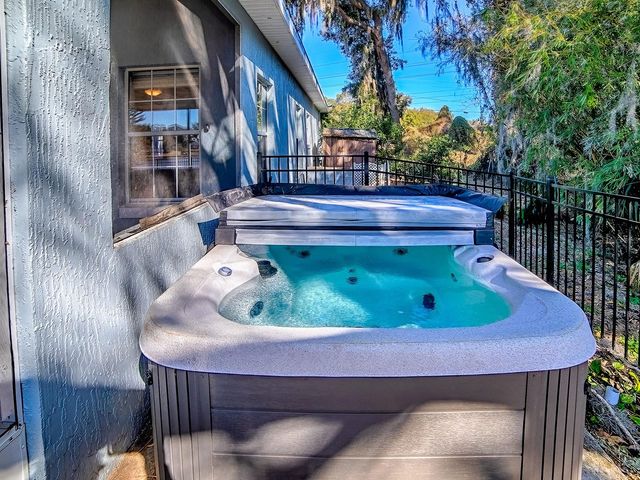 2652 GRAND ISLAND SHORES ROAD, Eustis, FL 32726