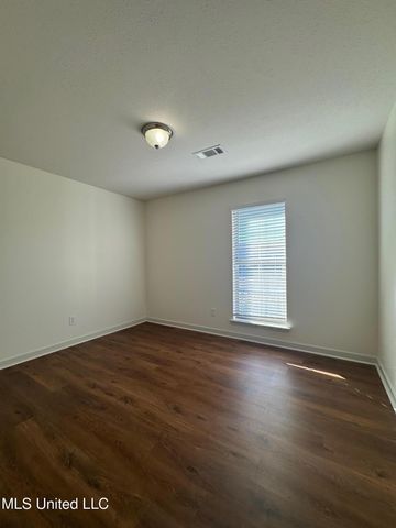 106 Ash Ridge Place, Pearl, MS 39208