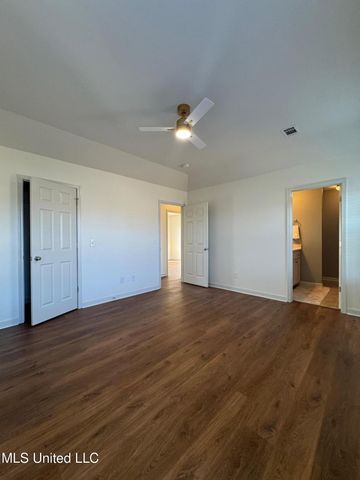 106 Ash Ridge Place, Pearl, MS 39208