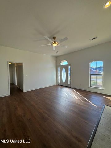 106 Ash Ridge Place, Pearl, MS 39208