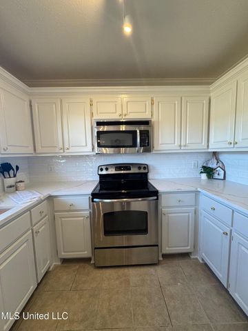 106 Ash Ridge Place, Pearl, MS 39208