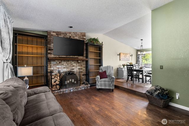 22217 78th Avenue E, Graham, WA 98338