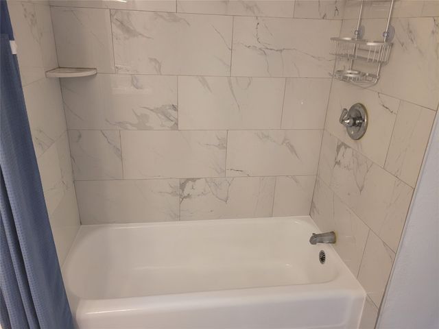 2953 Primrose Lane, Farmers Branch, TX 75234