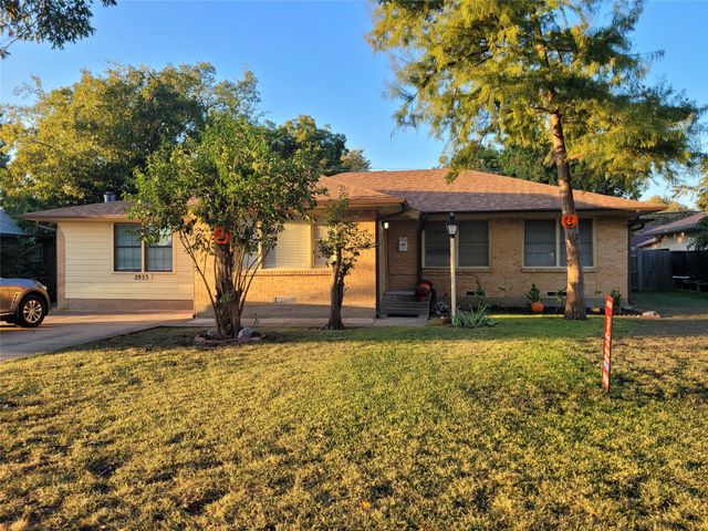 2953 Primrose Lane, Farmers Branch, TX 75234