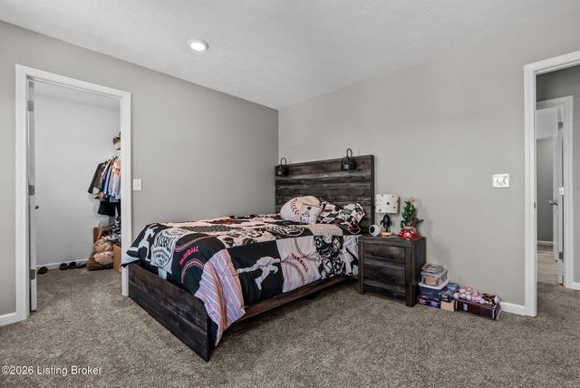 11717 Sandhill Preserve Dr, Louisville, KY 40229