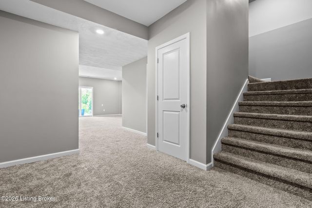 11717 Sandhill Preserve Dr, Louisville, KY 40229