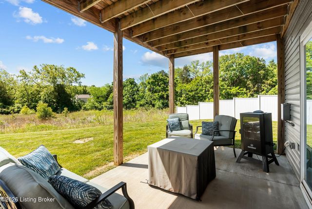 11717 Sandhill Preserve Dr, Louisville, KY 40229