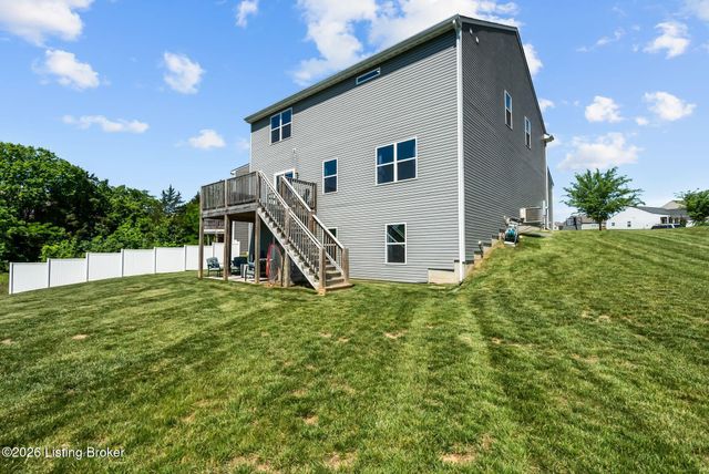 11717 Sandhill Preserve Dr, Louisville, KY 40229