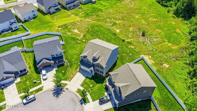 11717 Sandhill Preserve Dr, Louisville, KY 40229