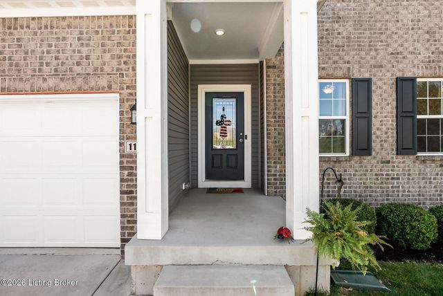 11717 Sandhill Preserve Dr, Louisville, KY 40229