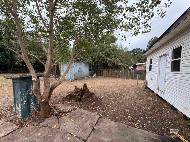 103 Forest Avenue, Atmore, AL 36502