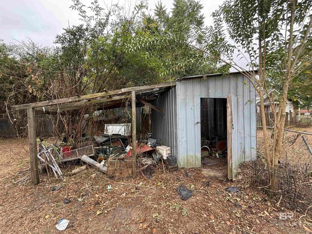 103 Forest Avenue, Atmore, AL 36502